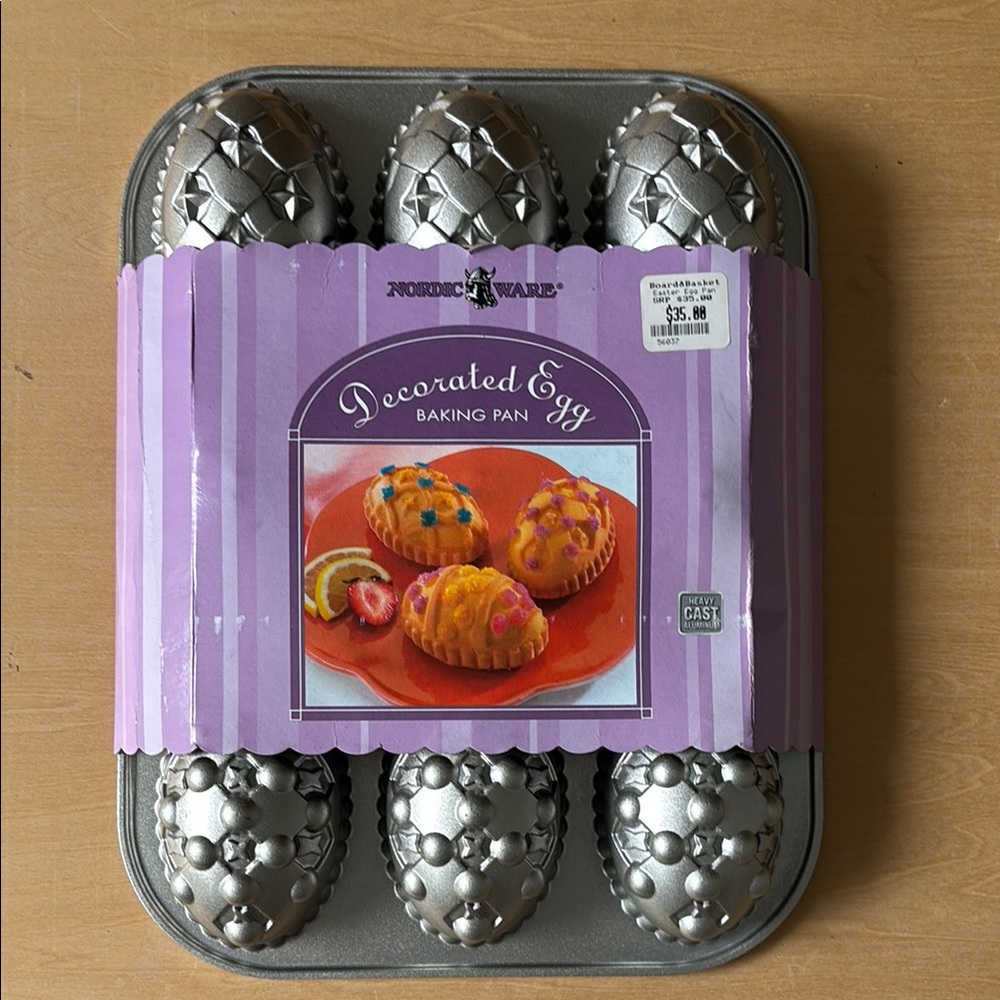 Nordic Ware NOS In Original Packaging Decorated Egg Baking Pan